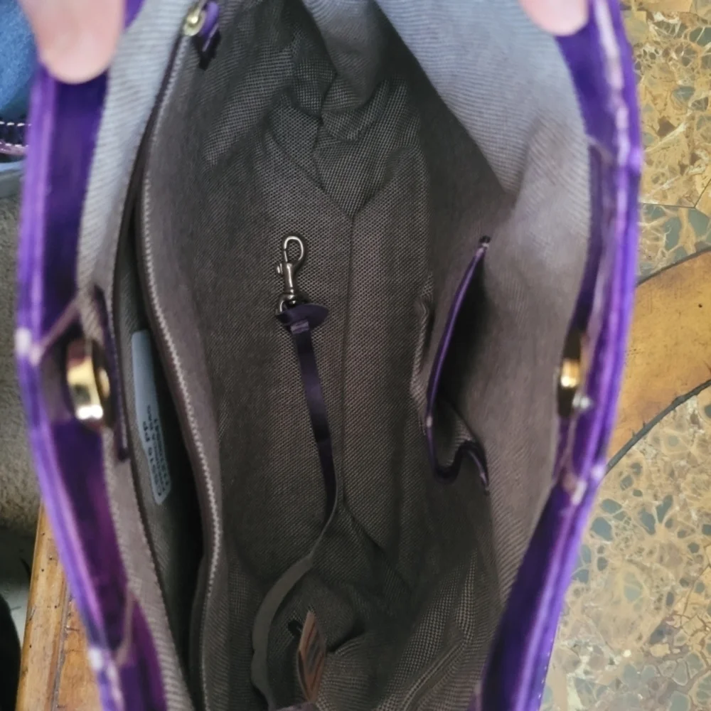 Dooney & Bourke Purple Leather Women's Bag - Picture 7 of 10